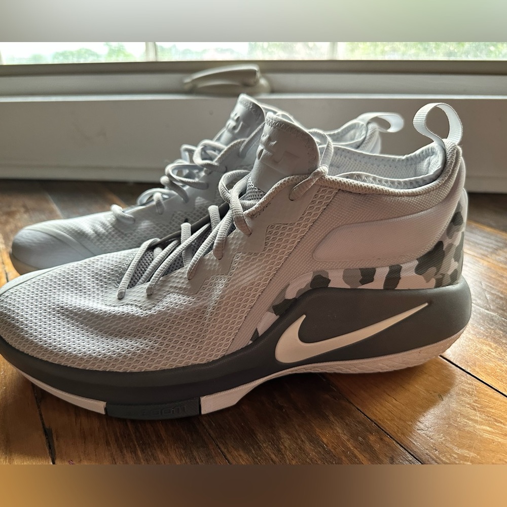 Nike Lebron Witness II Cool Grey - Mens Athletic Shoes 942518-002